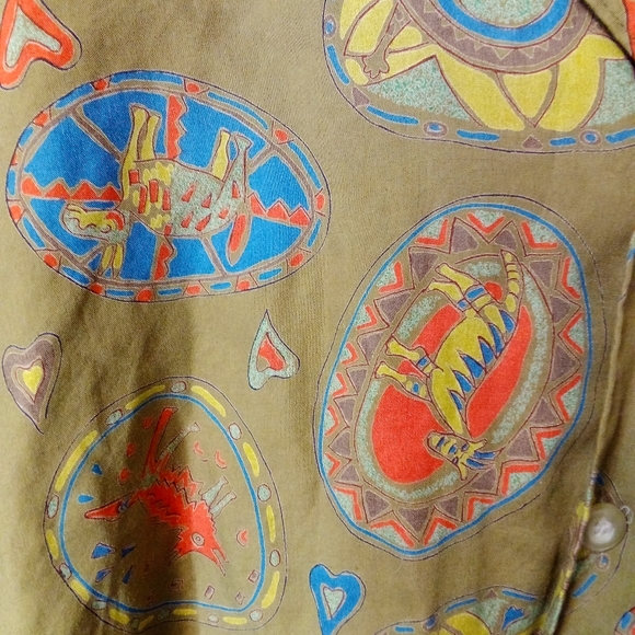 ⭐VINTAGE GENERRA MENS RAYON DRESS BUTTON UP SHIRT TRIBAL HAWAIIAN LARGE - Picture 2 of 8